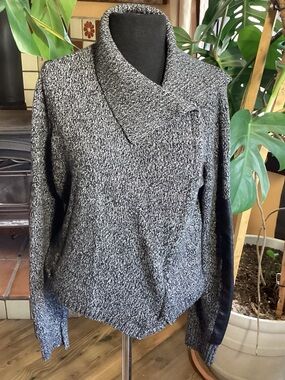 BCBGMaxAzria Black & White Marled Shawl-Collar Sweater